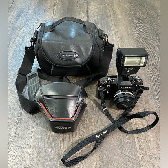 Nikon FG 35mm SLR Film Camera w/Nikon 50mm 1:1.8 Lens - Picture 1 of 13